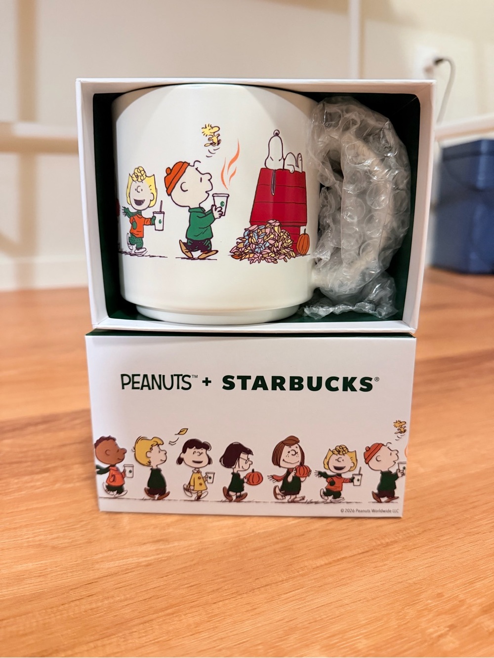Starbucks Snoopy Peanuts Ceramic Mug